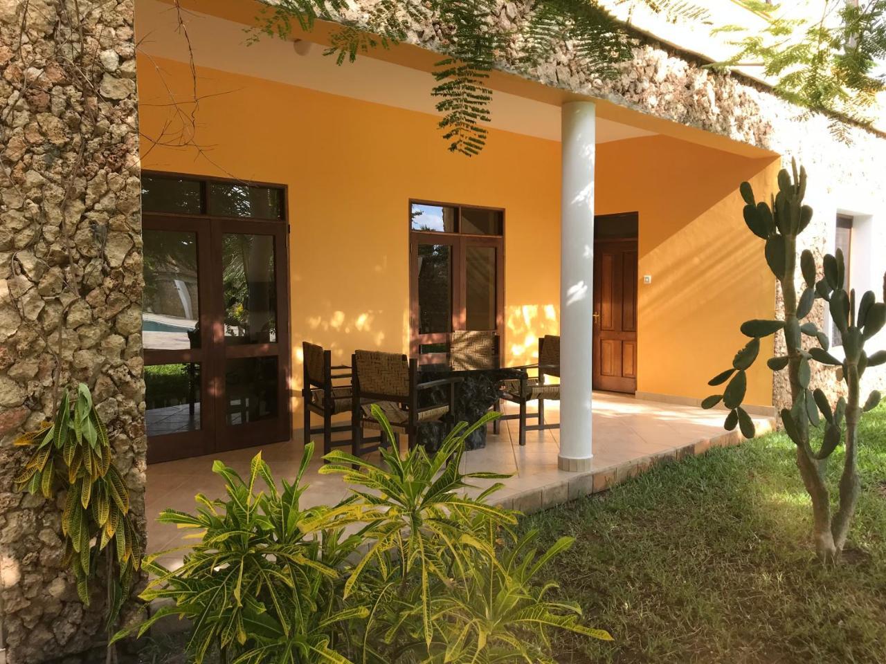 Flametree Beach Homes Diani Beach Exteriér fotografie