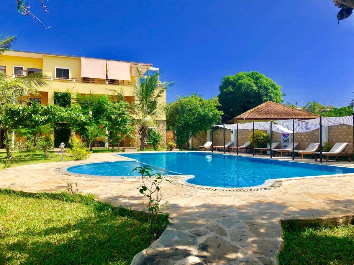 Flametree Beach Homes Diani Beach Exteriér fotografie